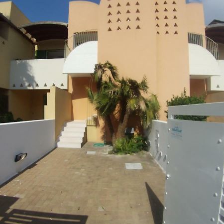 Baia Verde Via Dei Ginepri กัลลีโปลี ภายนอก รูปภาพ